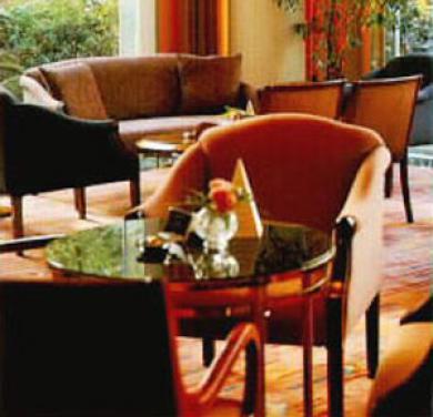 ווהאן Jianghan Business Hotel Citycenter מראה חיצוני תמונה